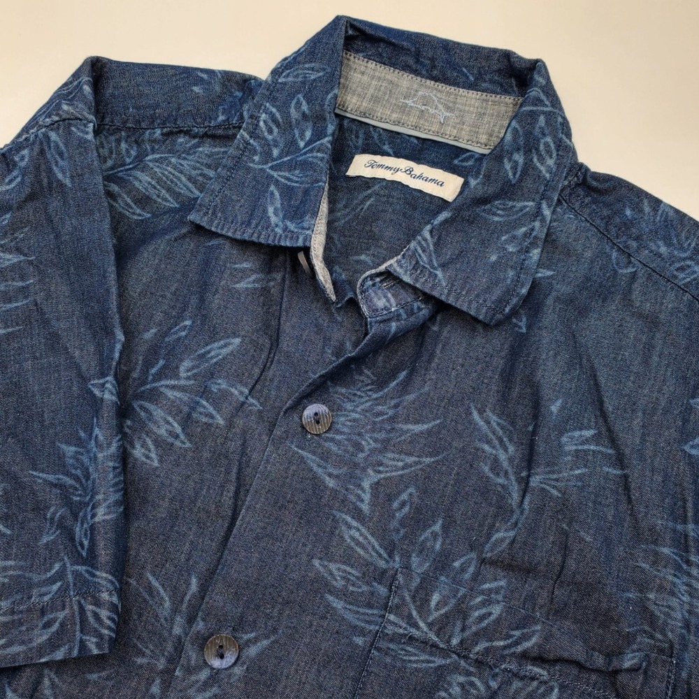 Tommy Bahama Mens M Blue Silk Cotton Tropical Leaf Short Sleeve Button‎ Shirt